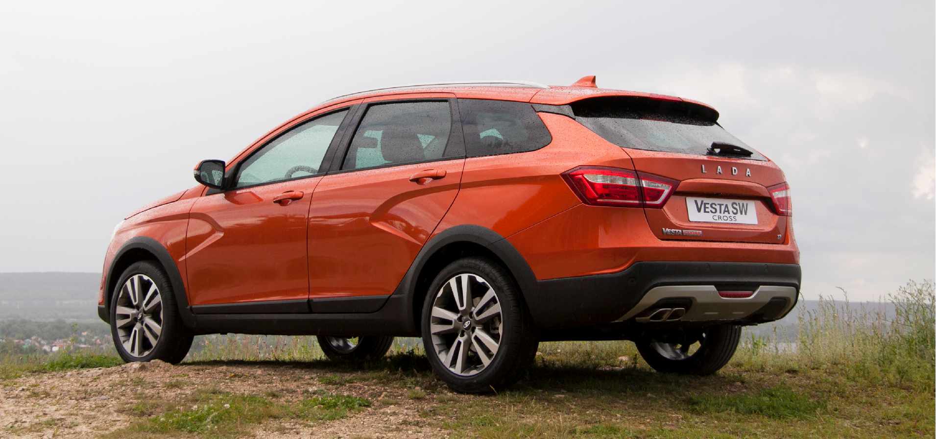 Презентация LADA Vesta SW Cross и LADA Vesta SW, 11 ноября в 12:00 в автосалоне «Запсиб-Лада»